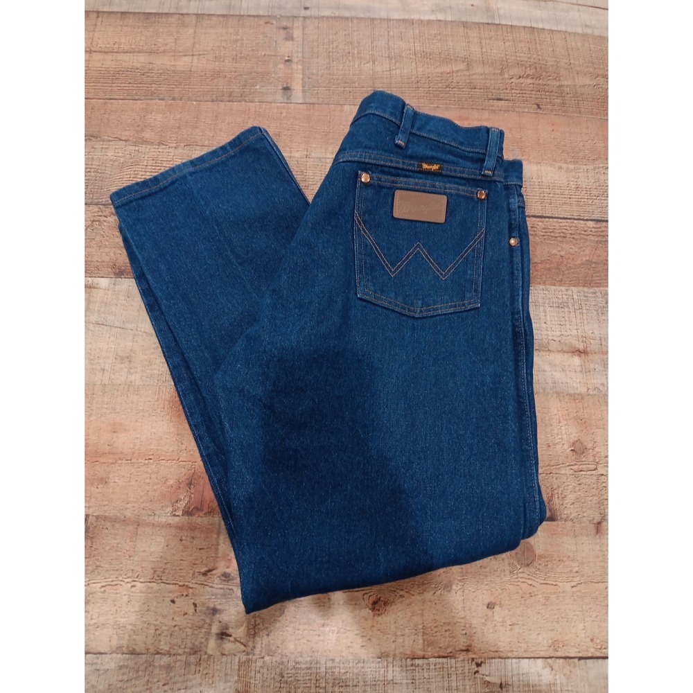 Men's Wrangler Straight Leg Cowboy Cut Sz 38‎ (2527)
